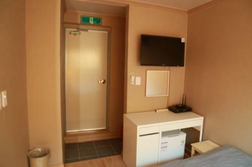 Hostal 88 Guesthouse & Cafe