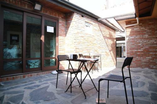 Hostal 88 Guesthouse & Cafe
