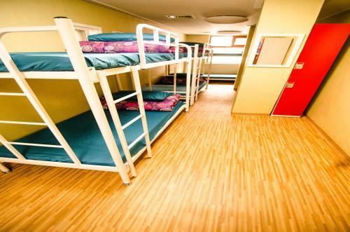 Hostal Kimchee Sinchon Guesthouse