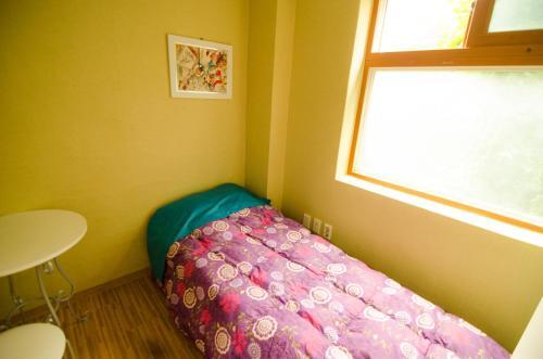 Hostal Kimchee Sinchon Guesthouse