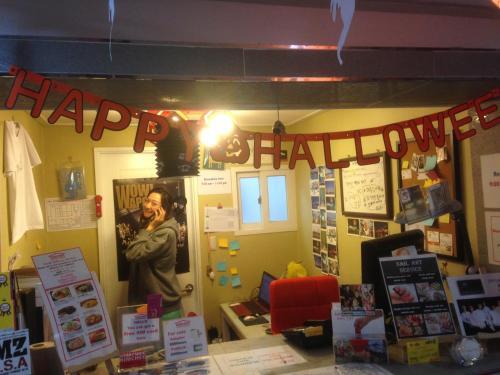 Hostal Kimchee Sinchon Guesthouse