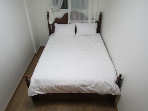 Hostal Yeon Guesthouse