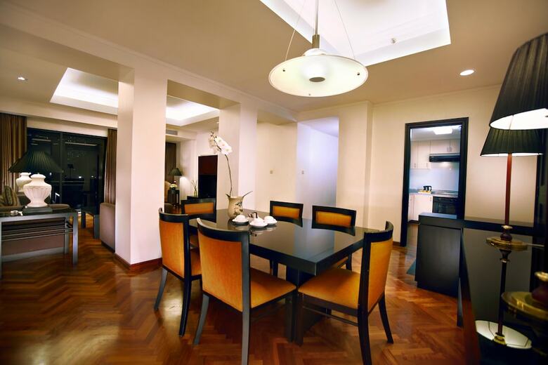 Hotel Aston At Kuningan Suites