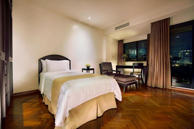 Hotel Aston At Kuningan Suites
