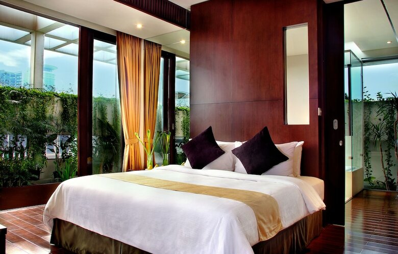 Hotel Aston At Kuningan Suites