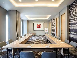 Hotel Ibis Jakarta Harmoni
