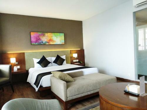 Grand Whiz Hotel Kelapa Gading Jakarta