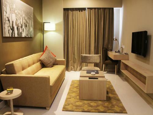 Grand Whiz Hotel Kelapa Gading Jakarta