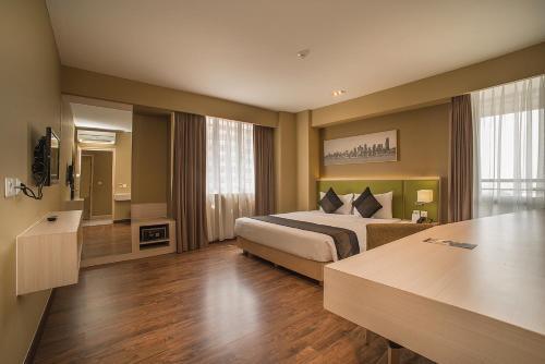 Grand Whiz Hotel Kelapa Gading Jakarta
