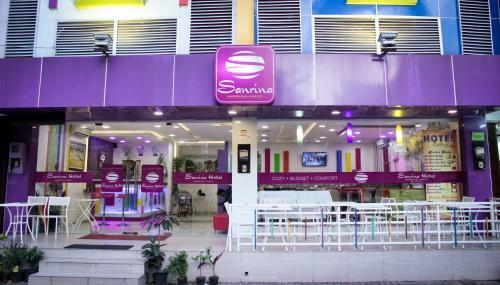 Hotel Sanrina