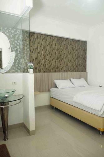 Hotel Sanrina
