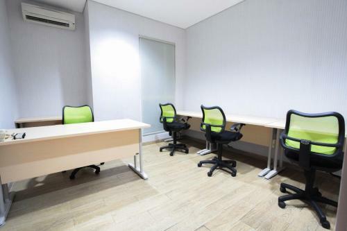Hotel Legreen Suite Kuningan