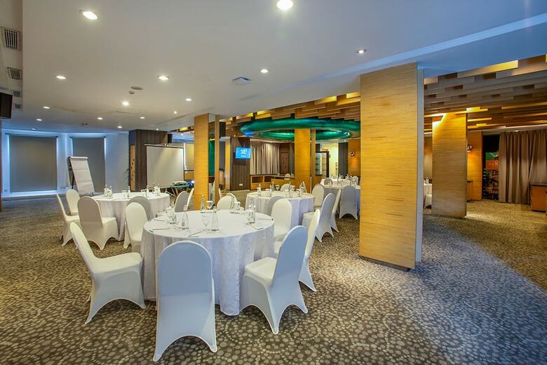 Hotel The 1o1 Jakarta Sedayu Darmawangsa