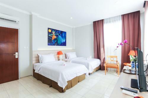 Hostal Topaz Residence