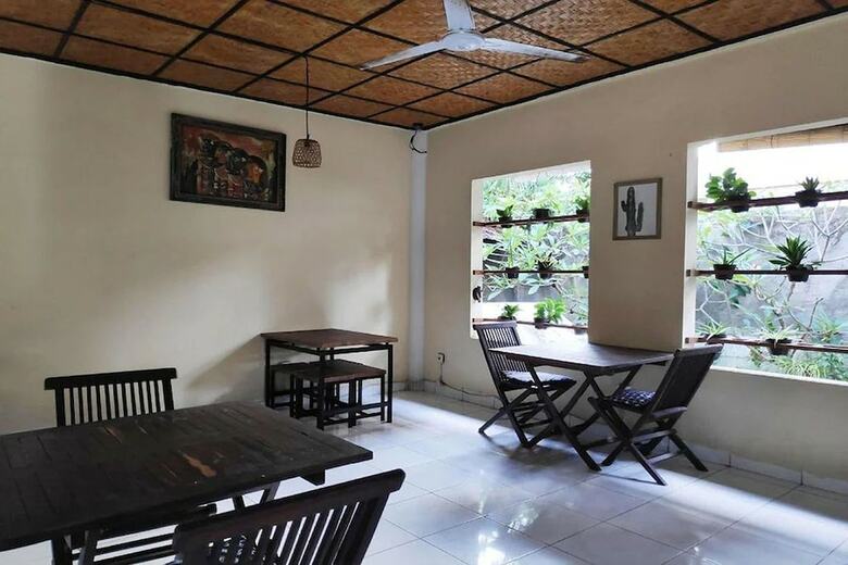 Hostal Villa Puri Royan