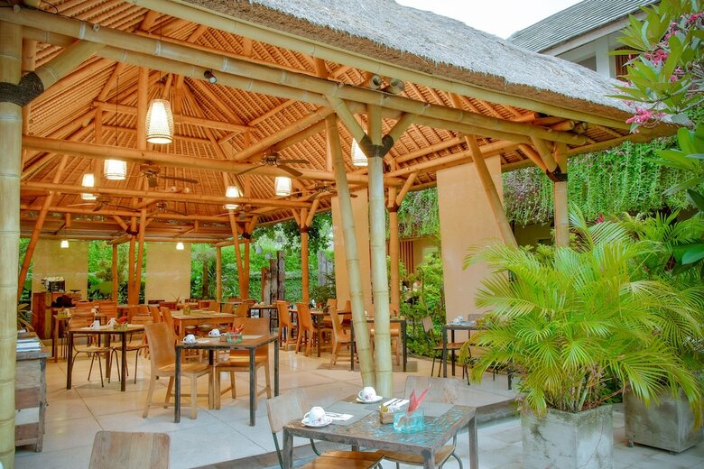 Hotel The Open House Jimbaran Bali
