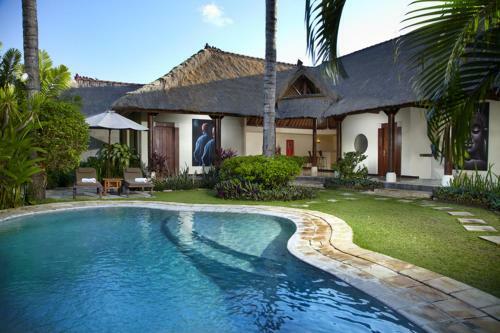 Jimbaran Bay Villas