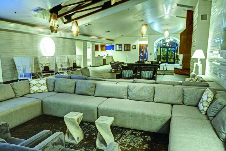 Hotel Desert Rose Resort
