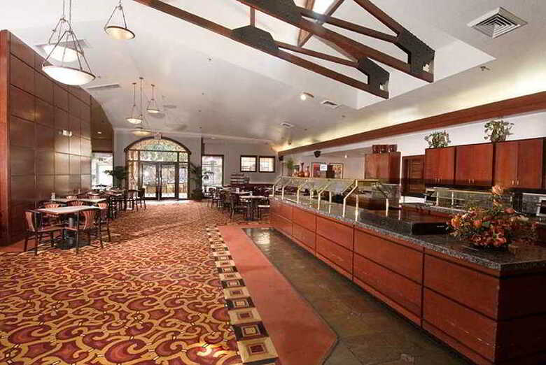 Hotel Desert Rose Resort