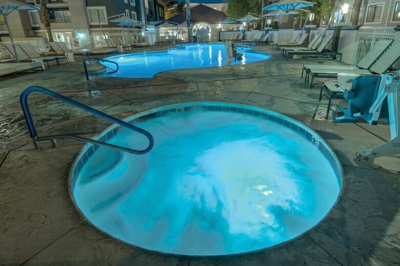 Hotel Desert Rose Resort