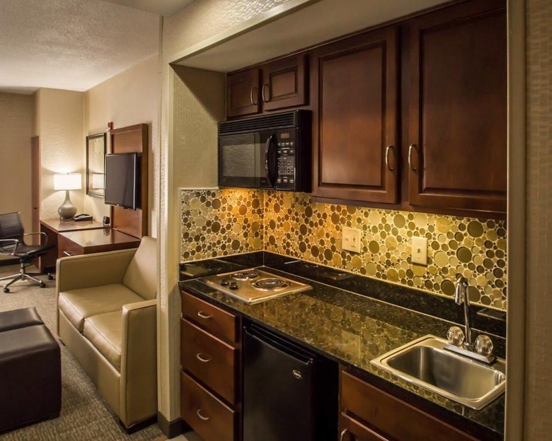 Hotel Comfort Suites