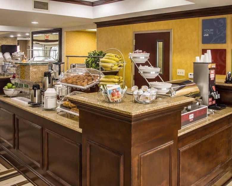 Hotel Comfort Suites