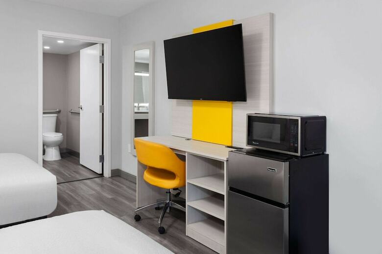Hotel Quality Inn - West