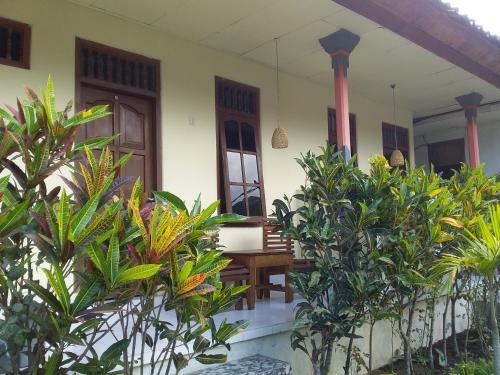 Segara Hotel & Restaurant