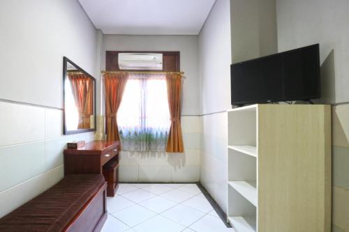 Hotel Kedin's Inn
