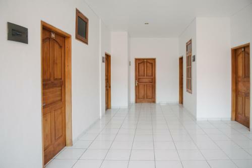 Hostal Si Doi Kuta
