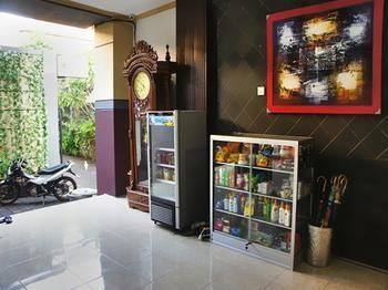 Hostal La Mulya Guest House