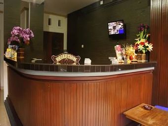 Hostal La Mulya Guest House