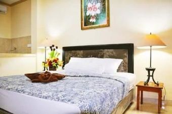 Hostal La Mulya Guest House