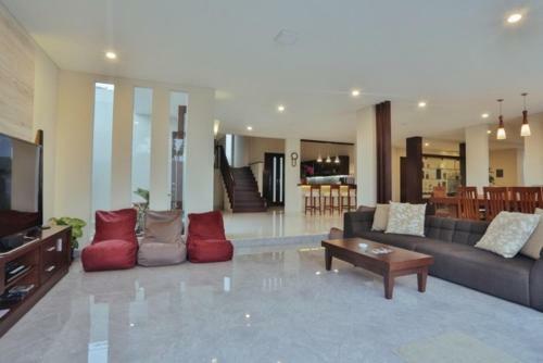 Villa The Arnaya