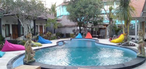 Hostal Coconut Village Guest House