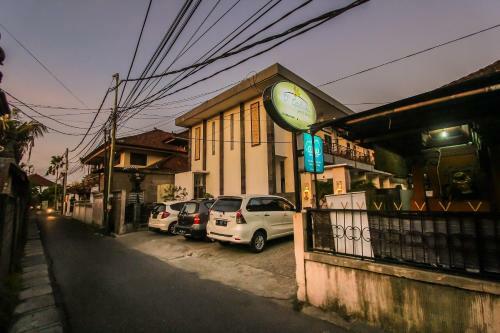 Hostal The Gaduh Guest House