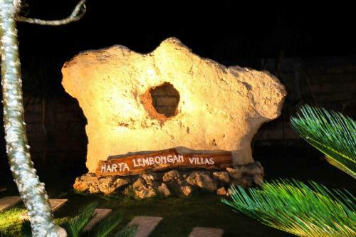 Harta Lembongan Villas
