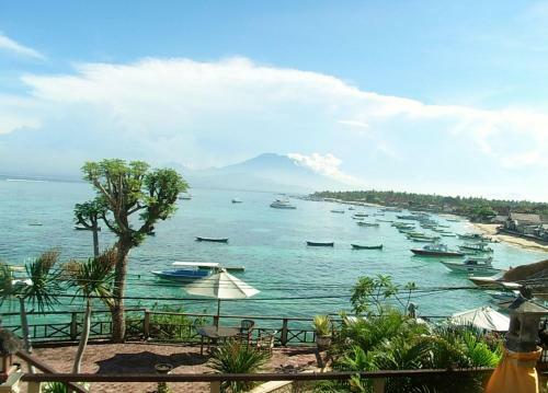 Lembongan Sanctuary Villas