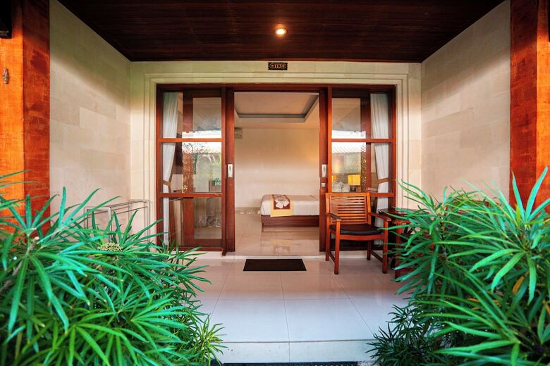 Bali Summer Hotel
