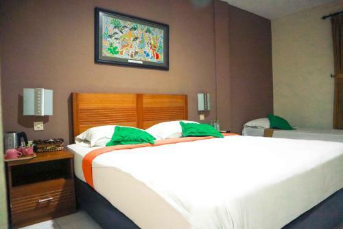 Helios Hotel