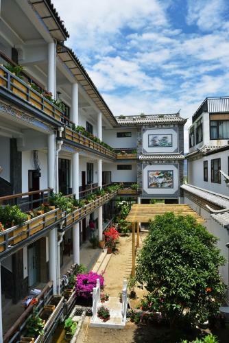 Posada Jue Se Garden Theme Inn