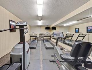 Clarion Hotel Park Central