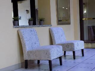 Hotel Comfort Suites