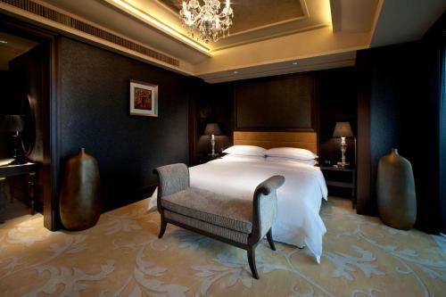 Sheraton Shunde Hotel