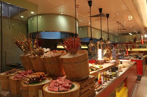 Shangri-la Hotel, Dalian