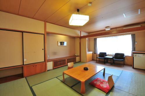 Kusatsu-onsen Hotel Resort