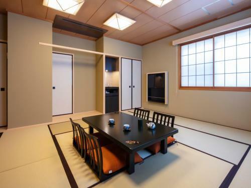 Gion Ryokan Karaku