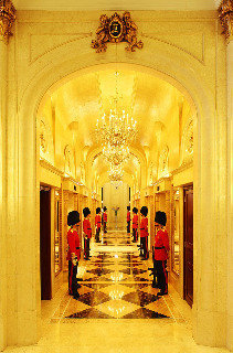 Grand Emperor Hotel