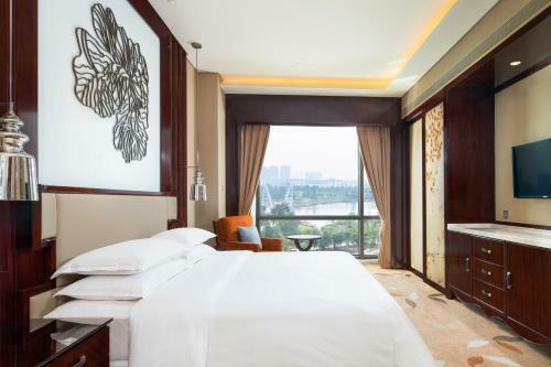 Sheraton Changde Wuling Hotel