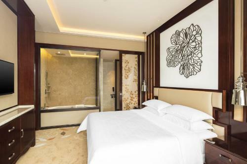 Sheraton Changde Wuling Hotel